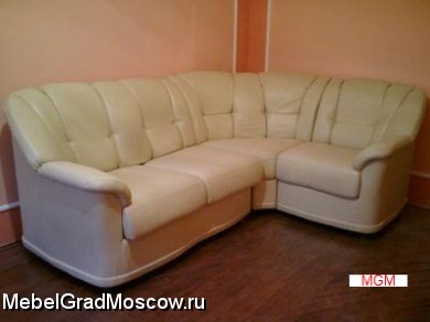Продам Продаю диван кожанный угловой