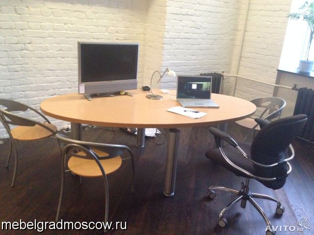 Продам конференц стол (для переговоров)