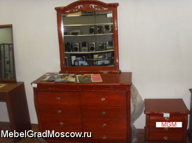 Продам Комплект мебели для спальни